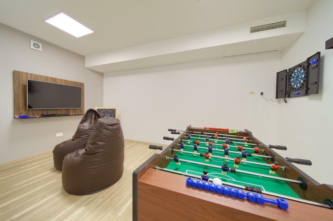 Holiday Home Elegant Vrh  外观 照片